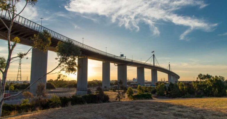 Bridge-Blocking Climate Change Activists Jailed Down Under Bridge-Blocking Climate Change Activists Jailed Down Under